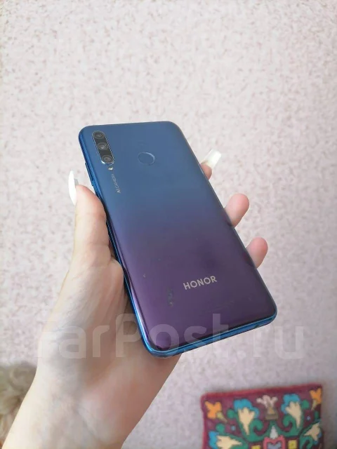 Honor 10i. �/�, 128 ��, ����������, NFC ����