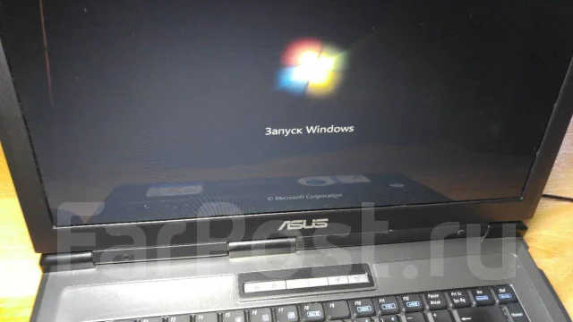 Asus X51L. 15.4", ��� 2048 ��, ���� 250���, WiFi: 1 ����