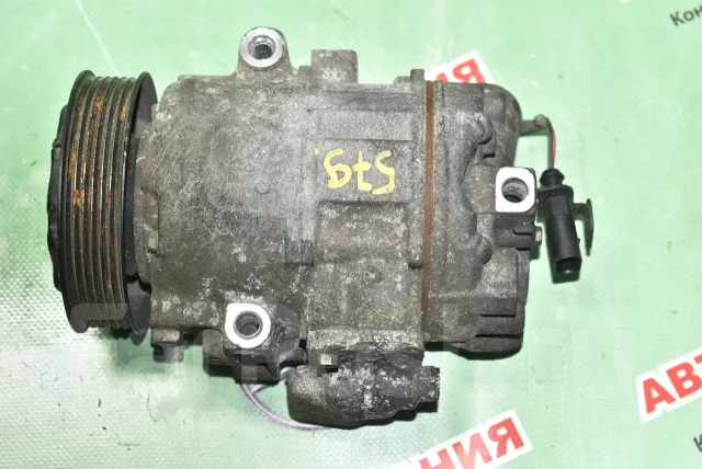 ���������� ������������ Audi A2 8Z0260805A ����