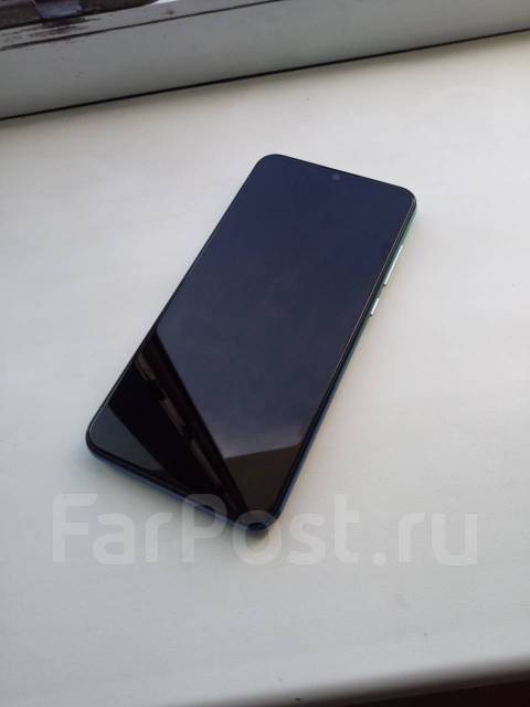 Телефон, иной, бирюзовый, б/у, в наличии. Цена: 800₽ во Владивостоке