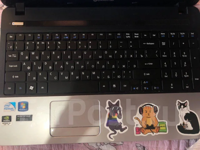 Packard Bell. WiFi: 1, Bluetooth: 1 ����