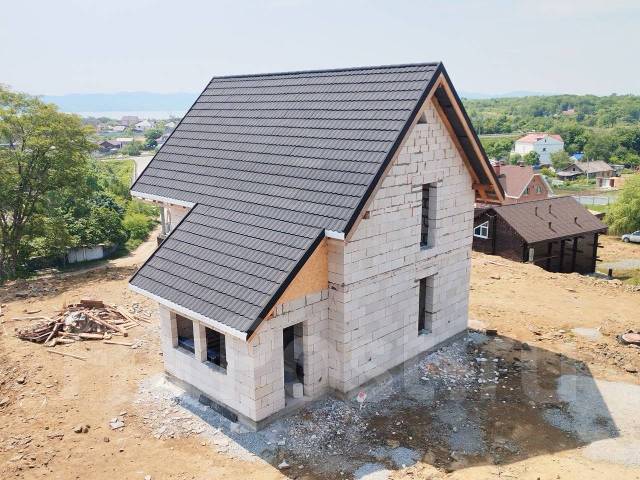 Качественное строительство домов из блоков СилБет во Владивостоке