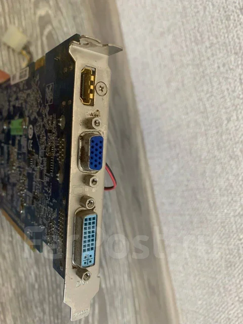 GeForce 9800 GT ����