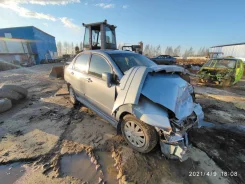 Suzuki Liana ����