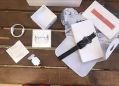 Apple Watch Series 8. GPS, NFC, IP67, IP68 ����