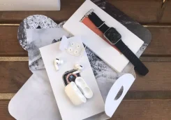 Apple Watch Series 8. GPS, NFC, IP67, IP68 ����