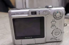 Sony Cyber-shot DSC-W30. 6 - 6.9 �� ����