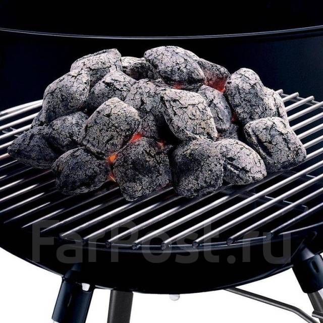 Угольные брикеты Weber 8 кг, новый, под заказ. Цена: 2 990₽ во Владивостоке