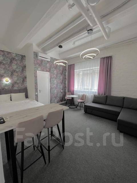 Комната, квартира, хостел, мини отель, капсульный отель, улица ...