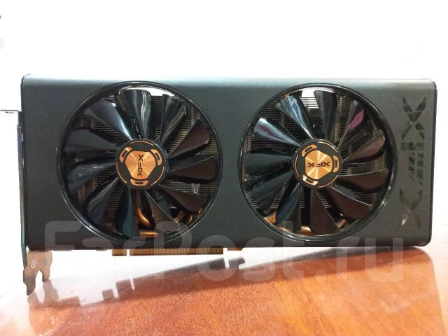 Radeon RX 5500 XT ����