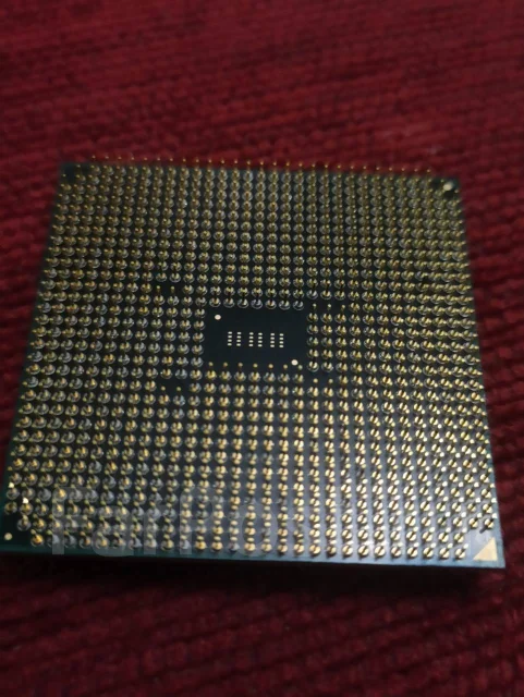 AMD Athlon X4 ����