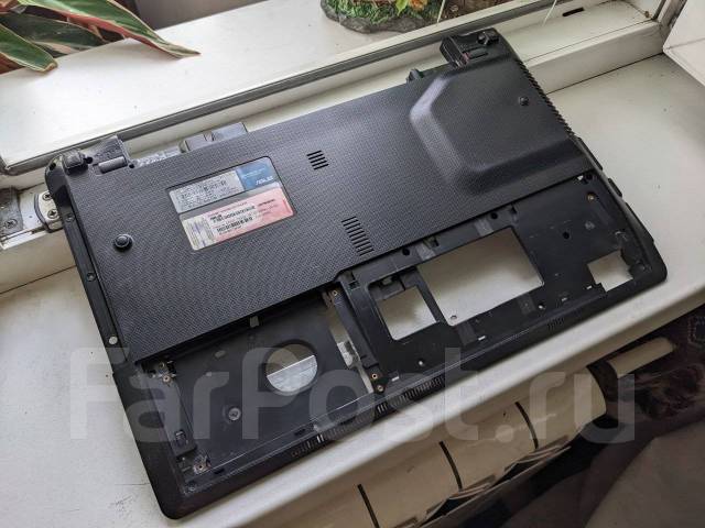 Asus k53s поддон, б/у, в наличии. Цена: 1 000₽ во Владивостоке