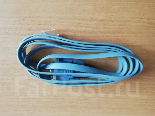 ������ ���������� ��� Cisco (DB9 � RJ-45) ����