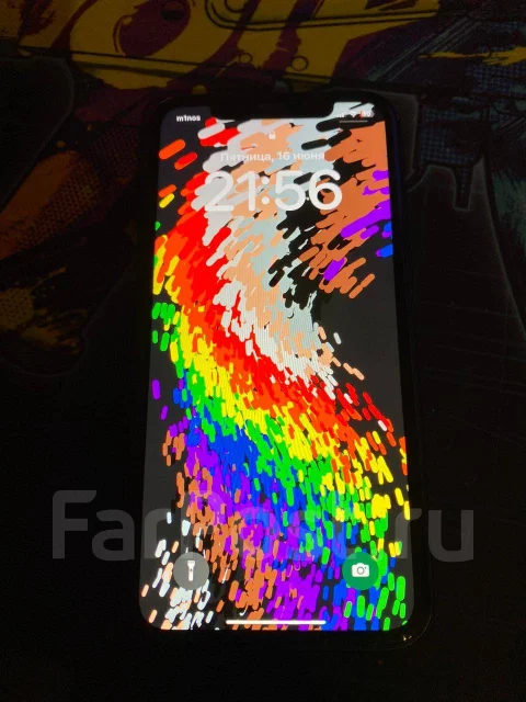 Apple iPhone 11. �/�, 128 ��, ������, 4G LTE, NFC ����
