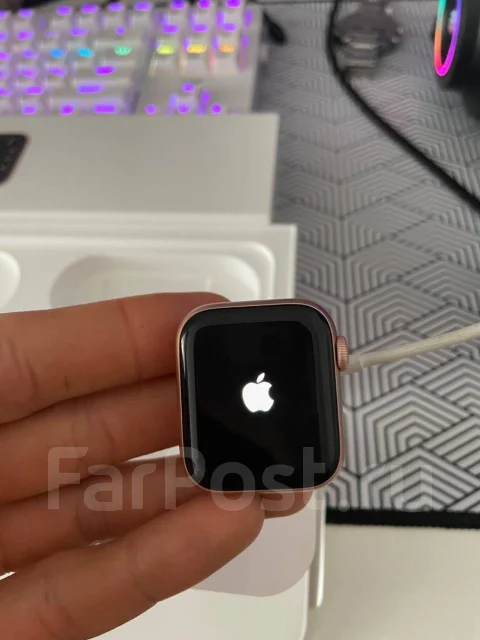 Apple Watch Series 5. GPS, NFC, IP68 ����