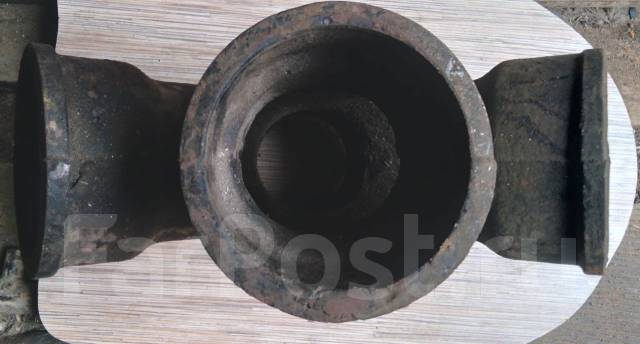 Тройник чугунный канализационный, в наличии. Цена: 2 000? в Хабаровске