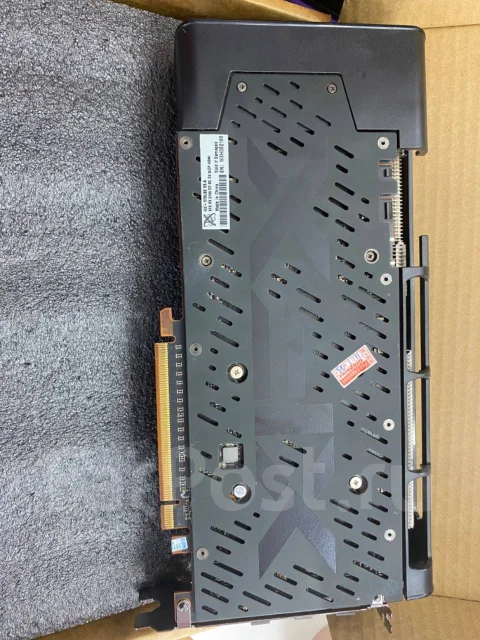 Radeon RX 5700 ����