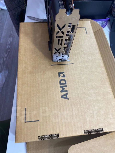 Radeon RX 5700 ����