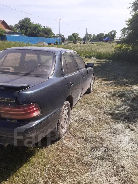 Toyota Camry. �������, ��������, 1.8 (100��.�.), ������, 300 000����. �� ����