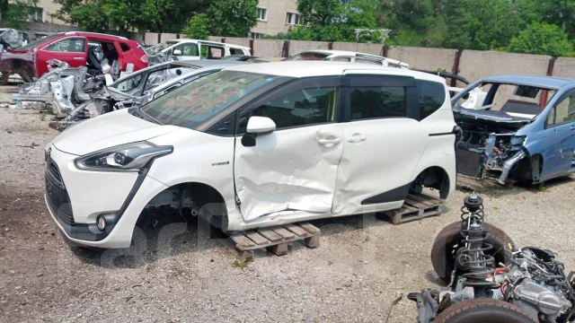 Toyota Sienta. NHP170, 1NZFXE ����