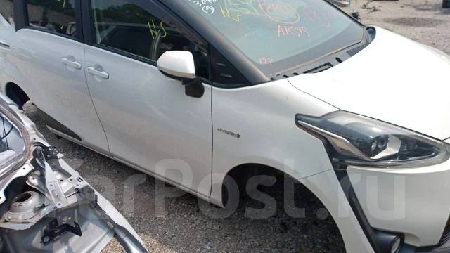 Toyota Sienta. NHP170, 1NZFXE ����