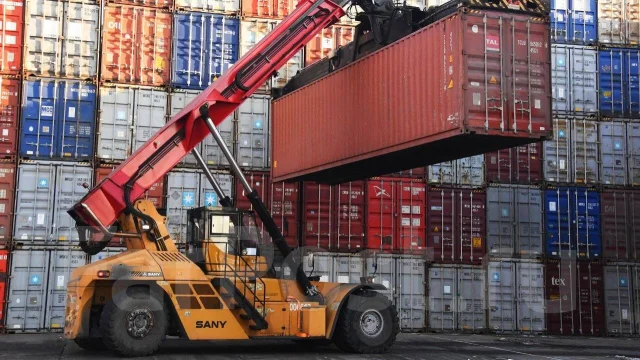 Менеджер по аренде контейнеров, работа в ООО \"РТС Лоджистик\" в Находке ...