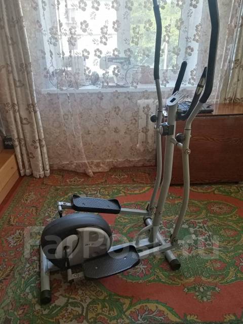 Тренажер эллипсоид, б/у, в наличии. Цена: 5 000₽ в Находке