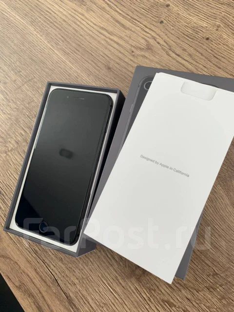 Apple iPhone 8 Plus. �/�, 64 ��, ������, 3G, 4G LTE ����