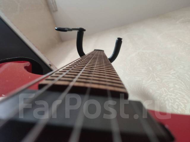 Caraya headless guitar