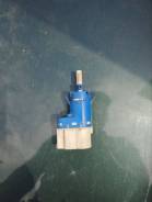    Ford Fiesta MK5 4832219 