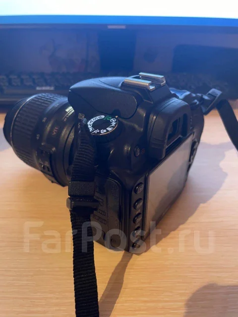 Nikon D90 Kit. 20 � ����� ��, ���: 14� � ����� ����