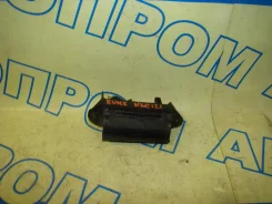 ����� ������ ����� Toyota RUNX, NZE121 ����