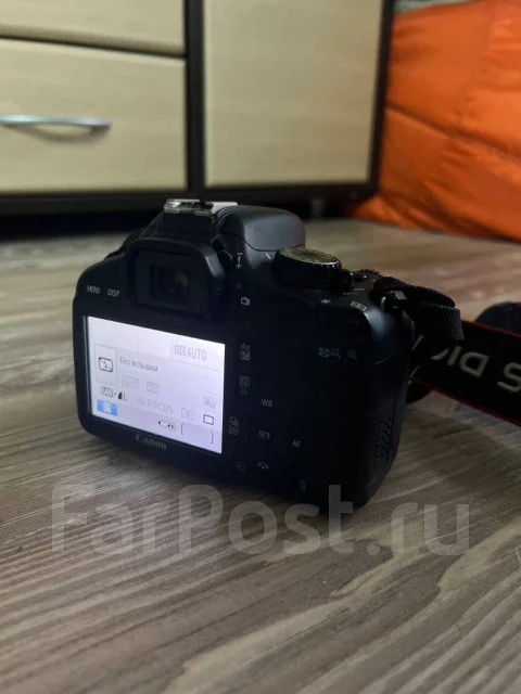 Canon EOS 550D ����
