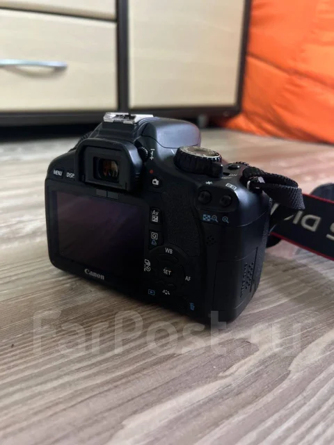 Canon EOS 550D ����