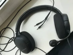 SteelSeries Arctis 1 ����