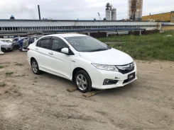Honda Grace. GM5 ����