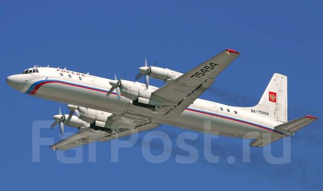 Сборная модель самолёта Ил-18 Вост Экспресс 1/144 + декаль гтк Россия ...