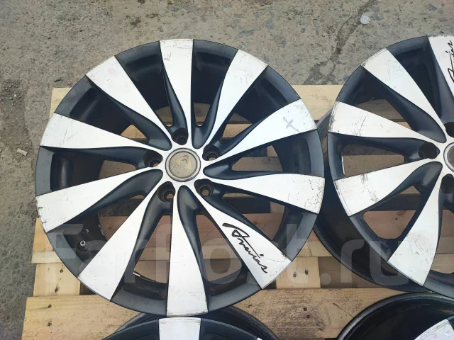Anevias. 8.0x18", 5x114.3, ET45, �� 73���. ����