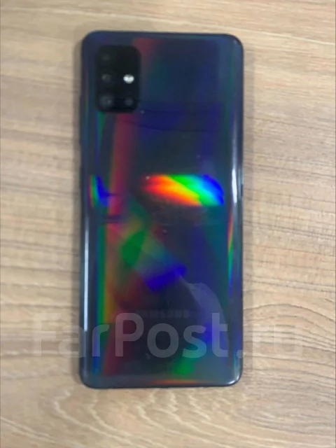 Samsung Galaxy A51. �/�, 64 ��, �����, NFC ����