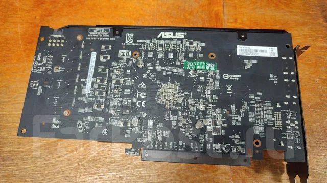 Radeon RX 580 ����