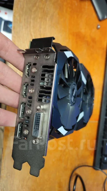 Radeon RX 580 ����