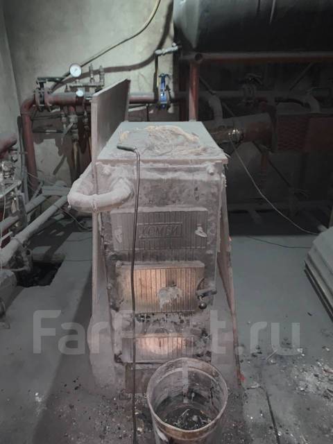 Твердотопливный котел, б/у, в наличии. Цена: 100 000₽ в Находке