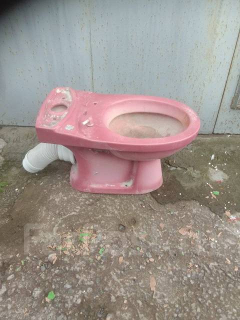 Унитаз для стройки с гофрой, в наличии. Цена: 1 300₽ во Владивостоке