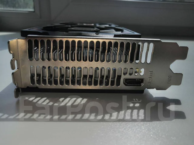Radeon RX 580 ����