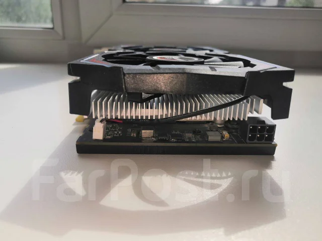 Radeon RX 580 ����