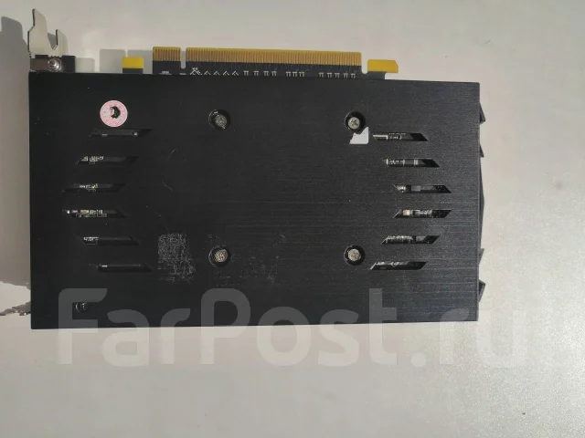 Radeon RX 580 ����