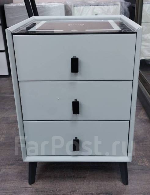 Тумба прикроватная с подсветкой и беспроводной зарядкой, USB, новый, в ...