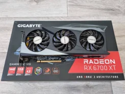 Radeon RX 6700 XT ����