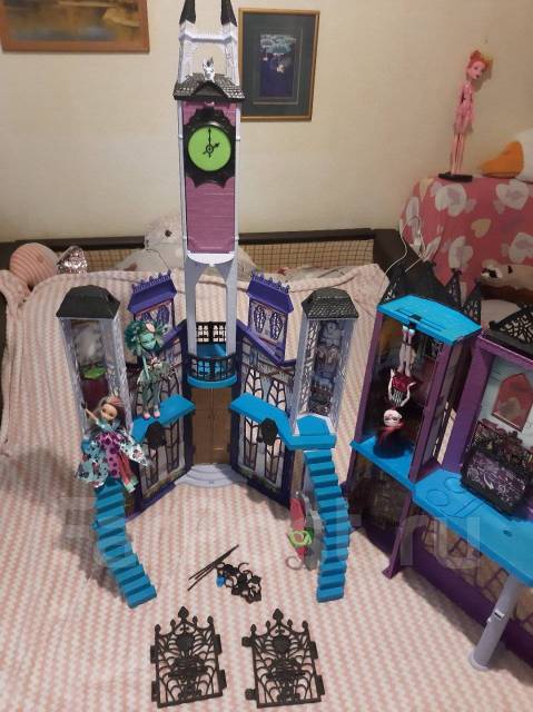 Монстр хай Monster High- Дом-книга Браер Бьюти