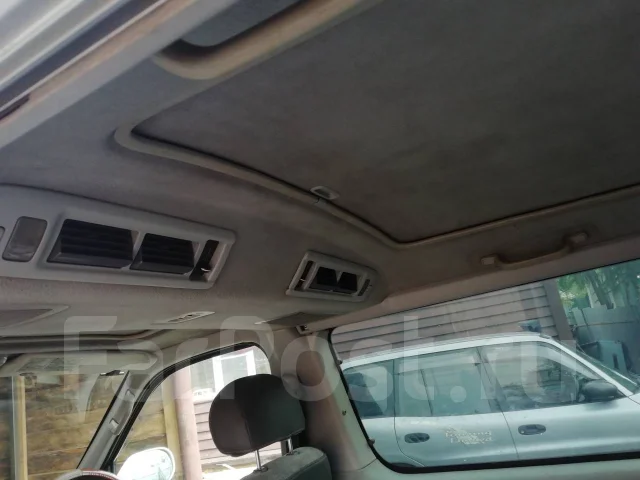 Toyota Hiace Regius. �������, ������, 3.0 (135��.�.), ������, 300 000����. �� ����